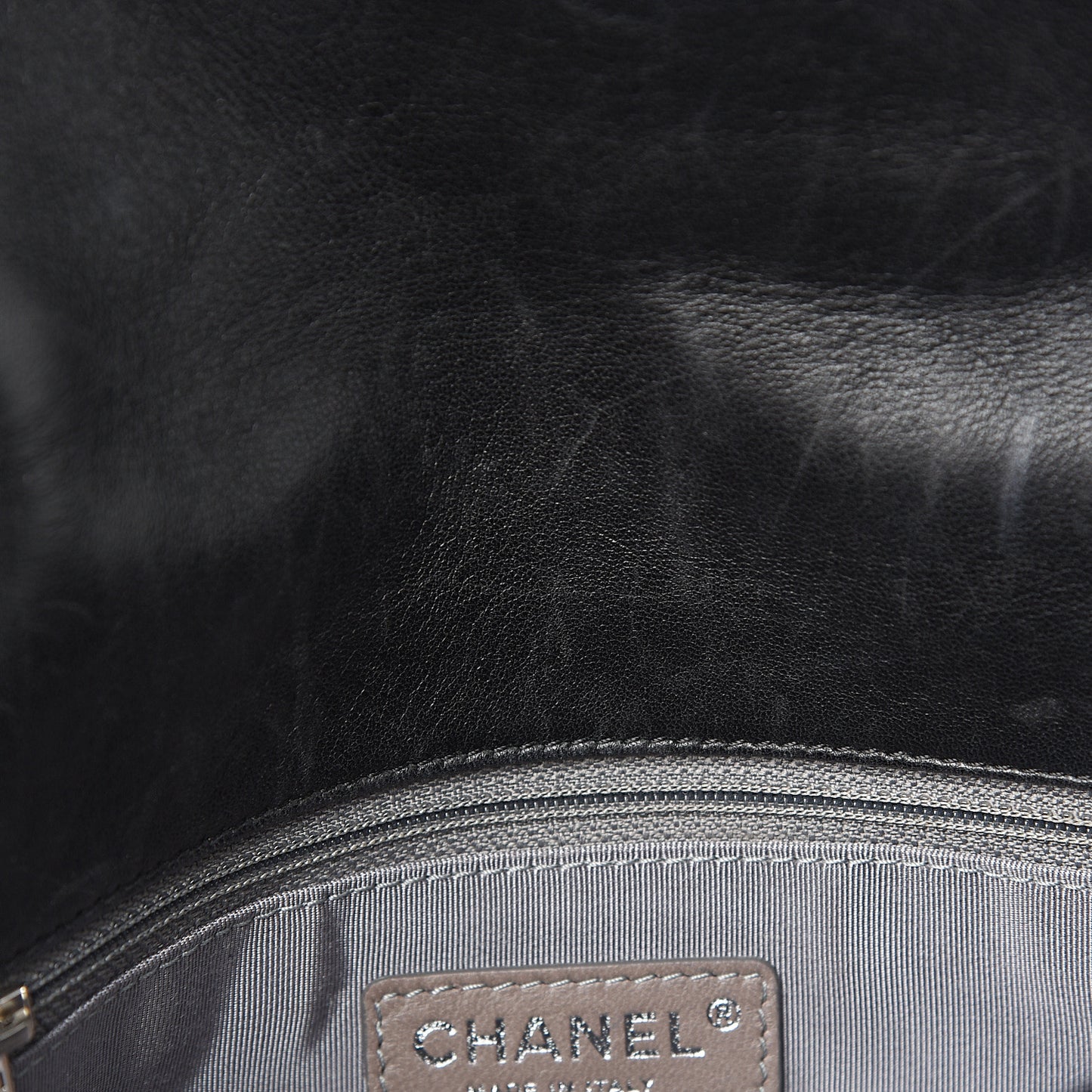 Lambskin Quilted Medium Flap Black White
