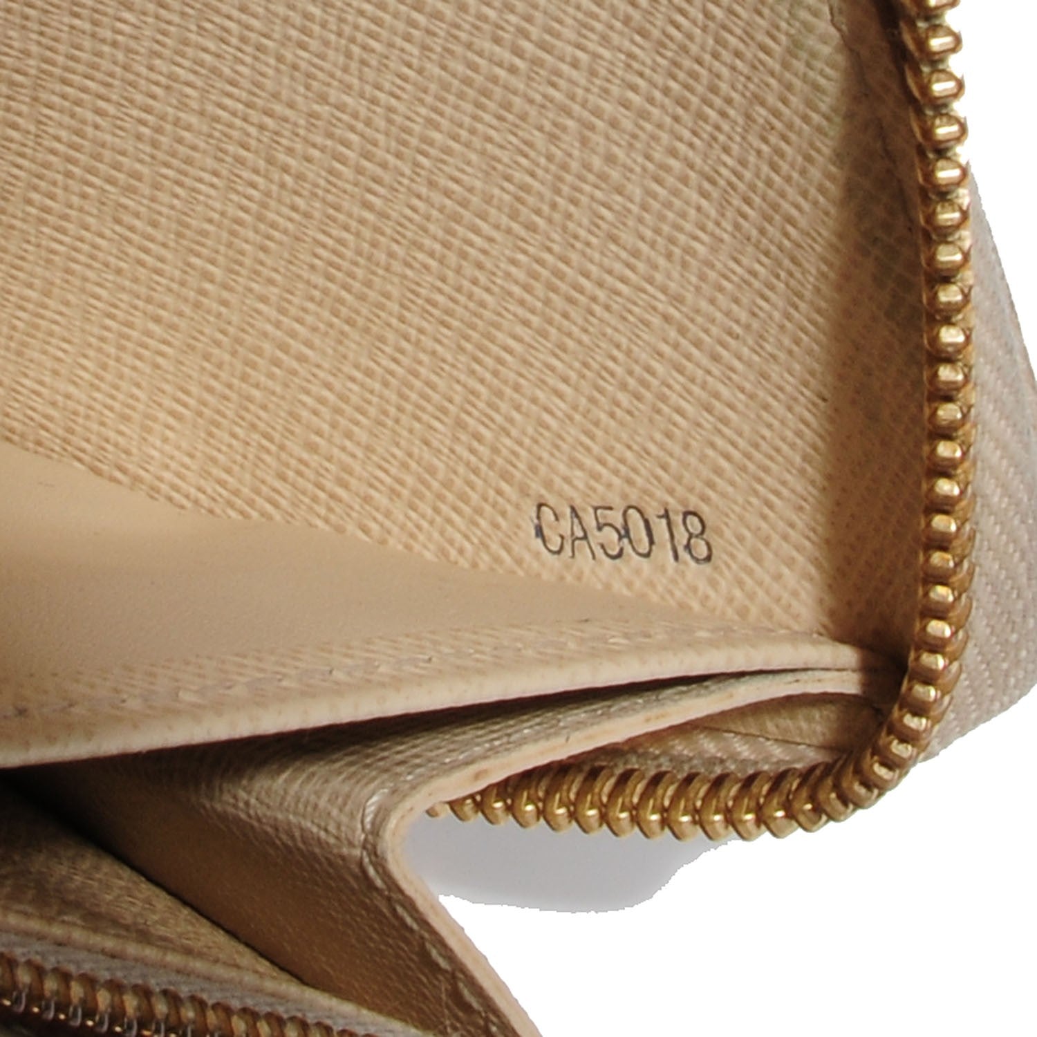 Louis Vuitton Damier Azur Zippy Wallet 8 of 8