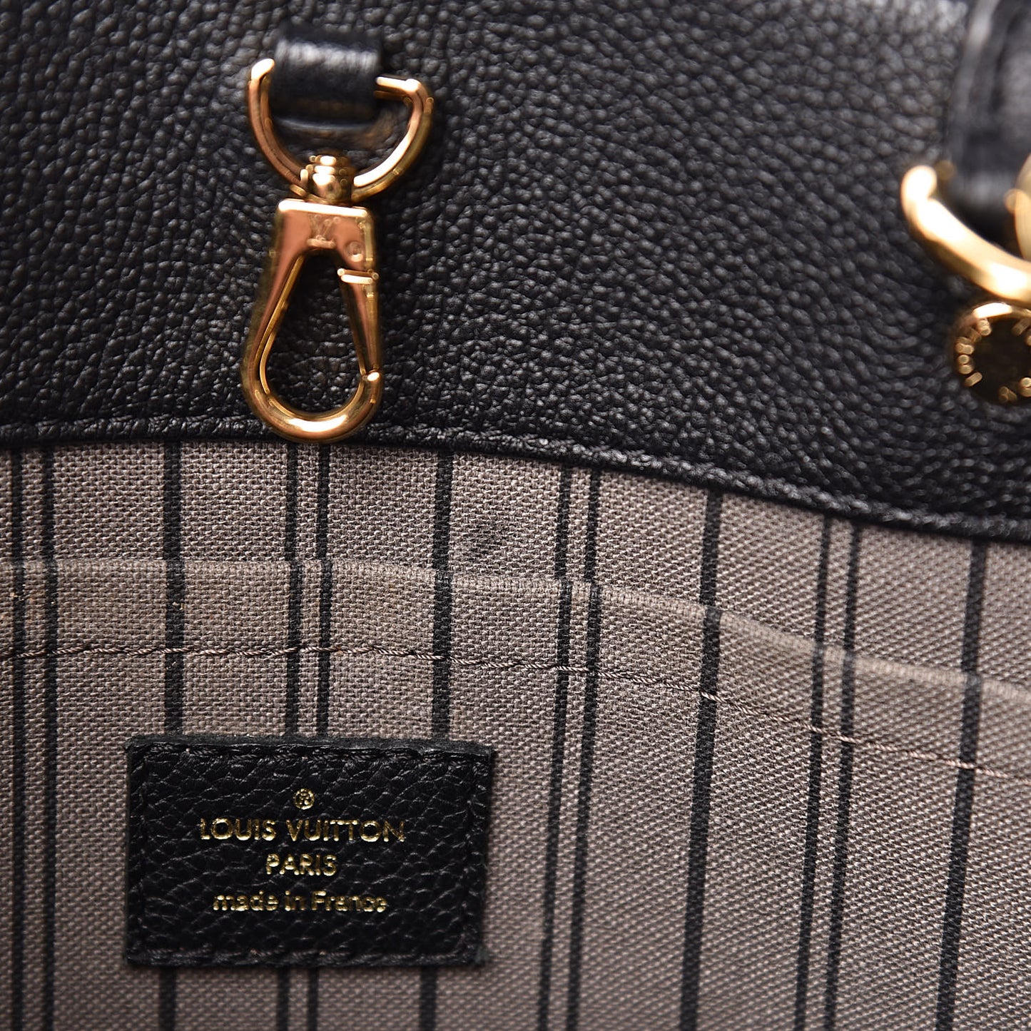 Empreinte Montaigne MM Black