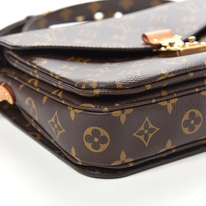 Louis Vuitton Monogram Pochette Metis 7 of 9