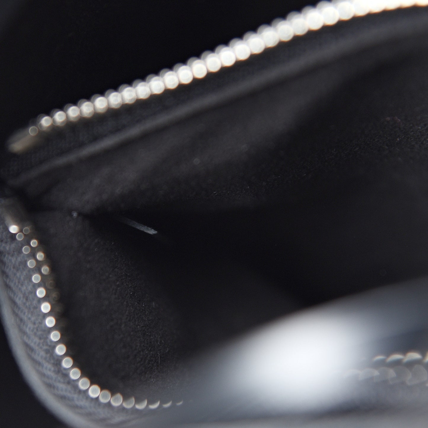 Epi Neonoe Black