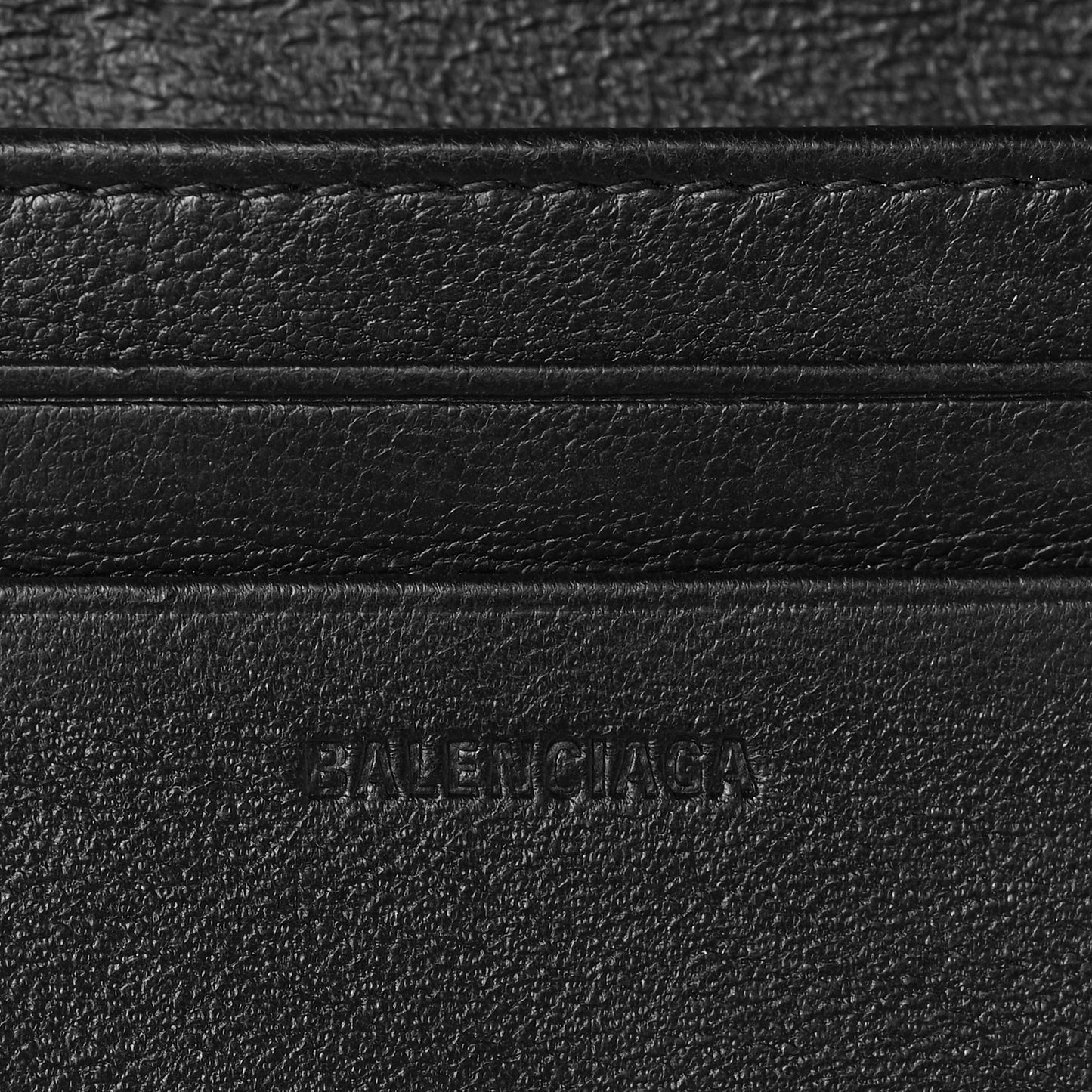 Extra Supple Calfskin Monochrome Crocodile Embossed Mini Gossip Zip Wallet Black