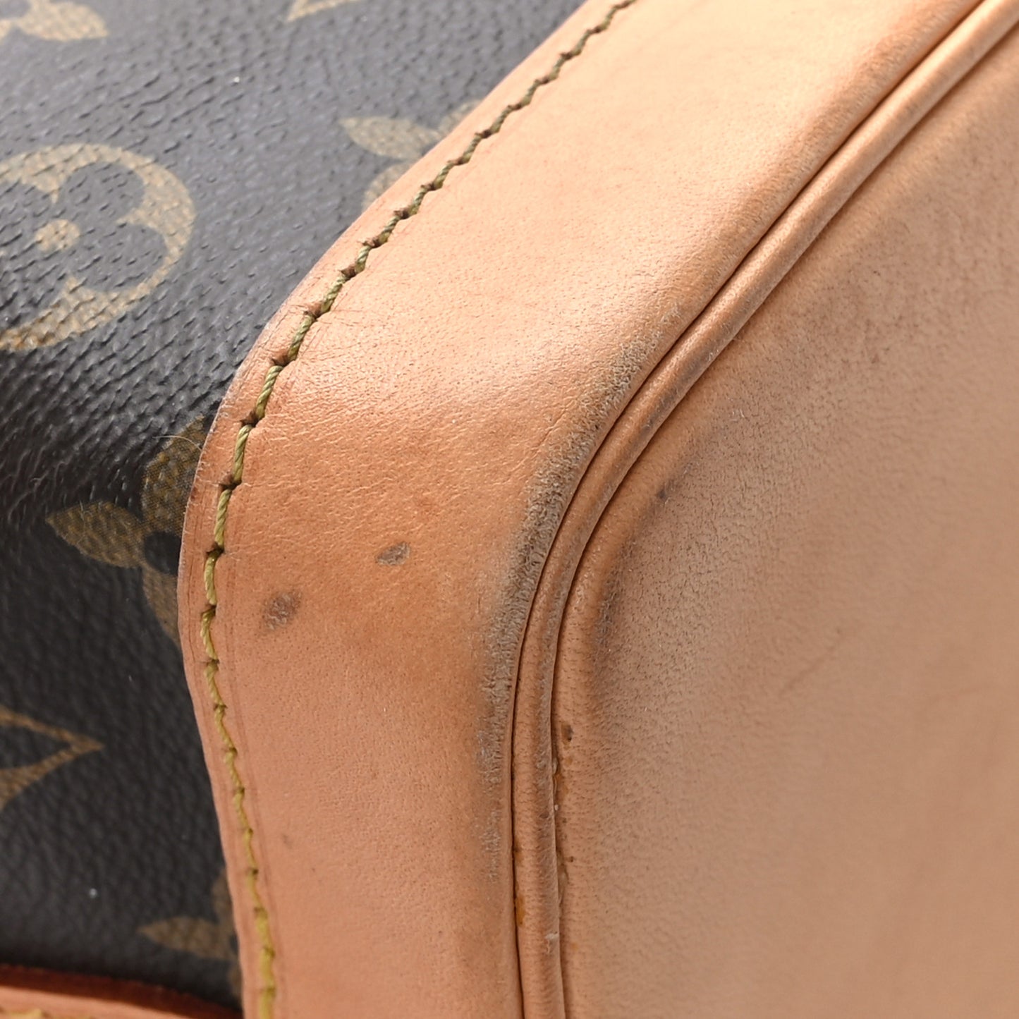Monogram Noe BB