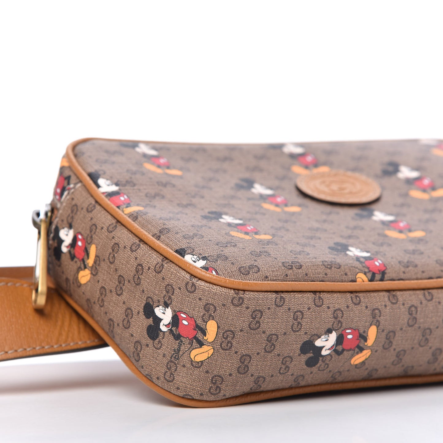 X DISNEY Mini Vintage GG Supreme Monogram Mickey Mouse Small Belt Bag 90 36 Beige Vintage Sun Oil