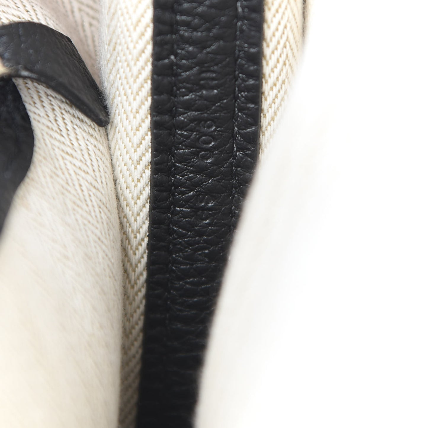 Negonda Garden Party Tote 36 MM Black