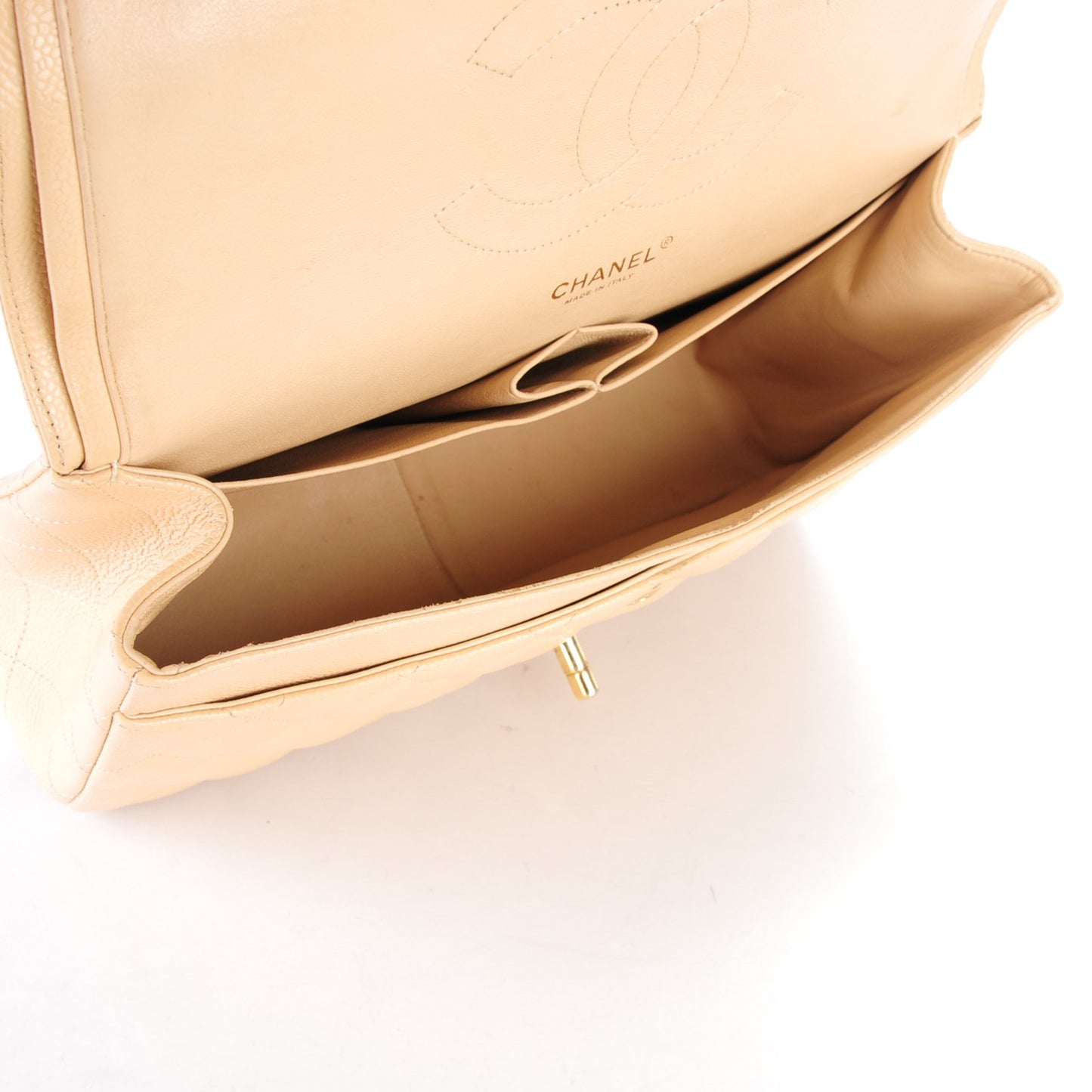 Caviar Quilted Jumbo Double Flap Beige Clair