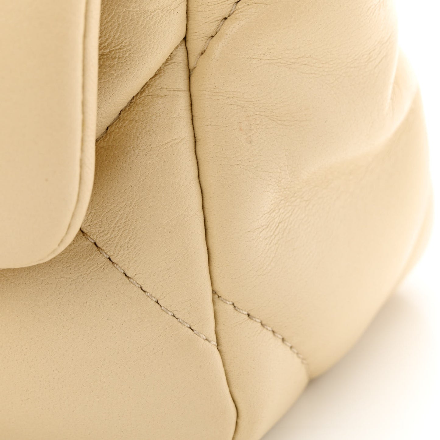 Lambskin Quilted Medium Chanel 19 Flap Beige