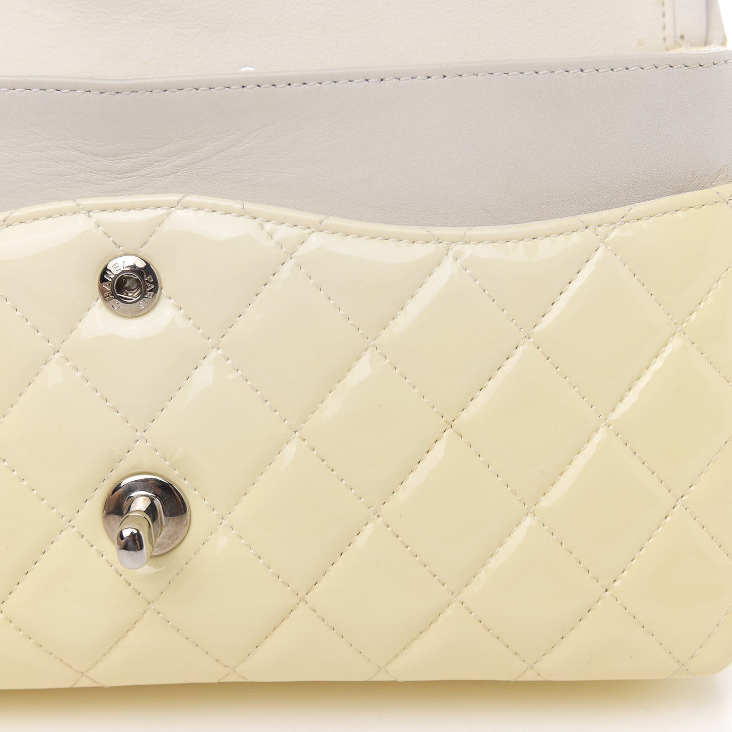 Patent Quilted Medium Double Flap Dark White