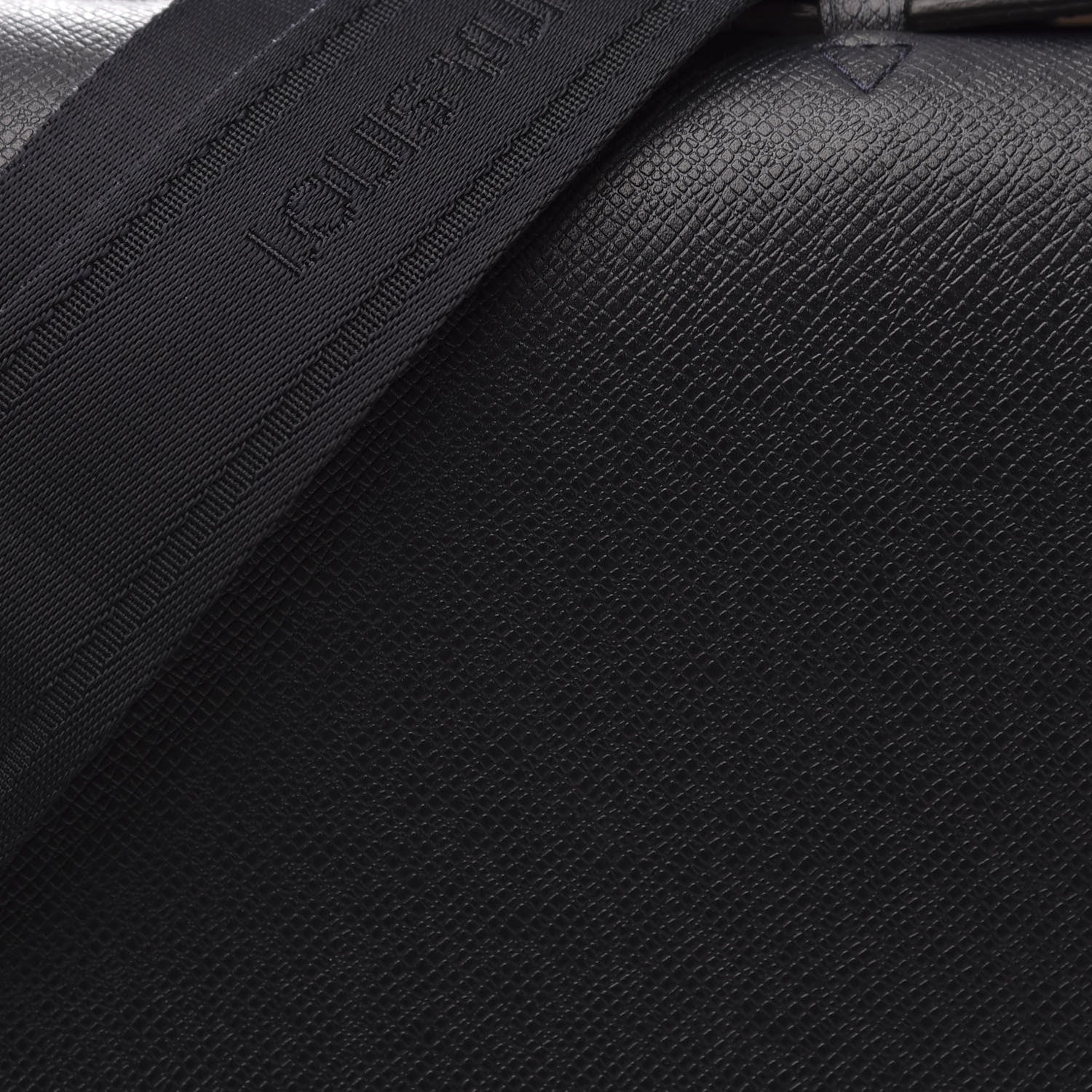 Louis Vuitton Taiga Vassili PM Messenger Bag Boreal 10 of 11