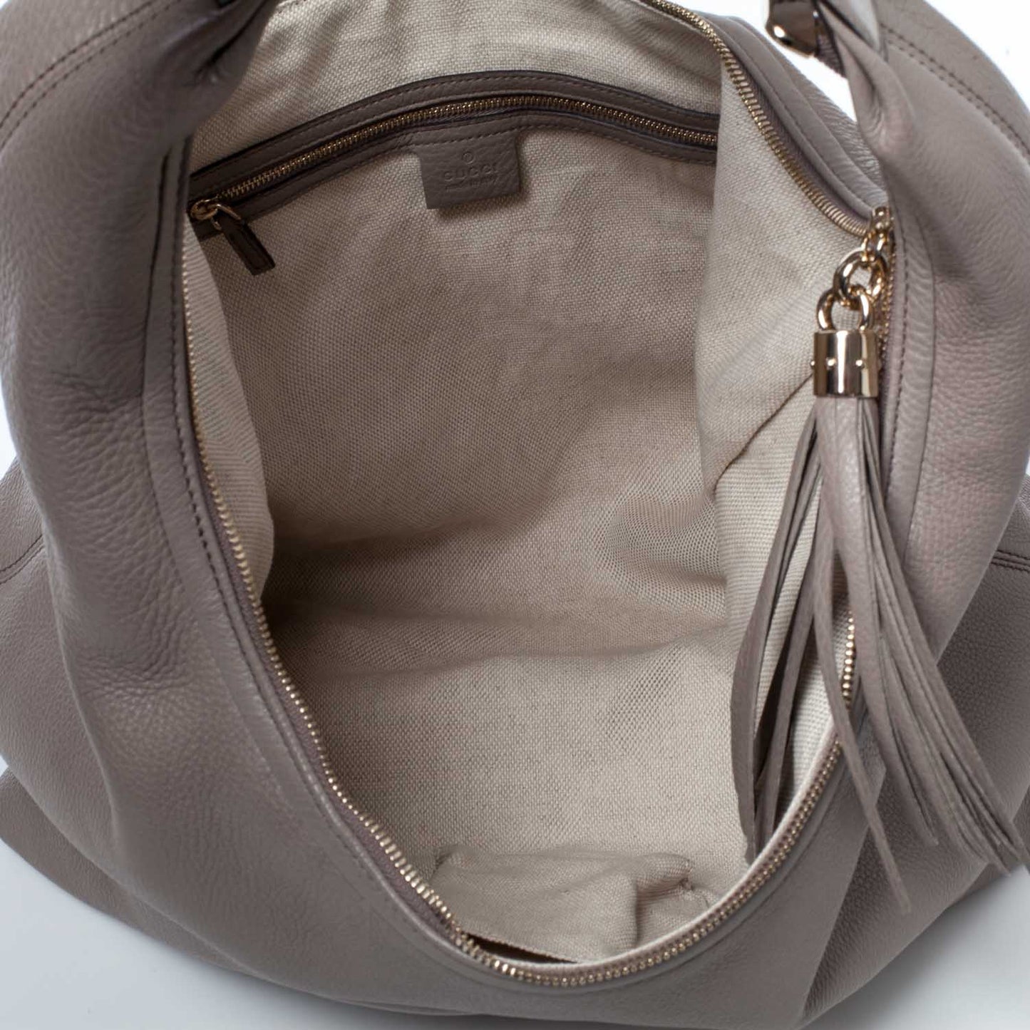 Pebbled Calfskin Large Soho Hobo New Fango