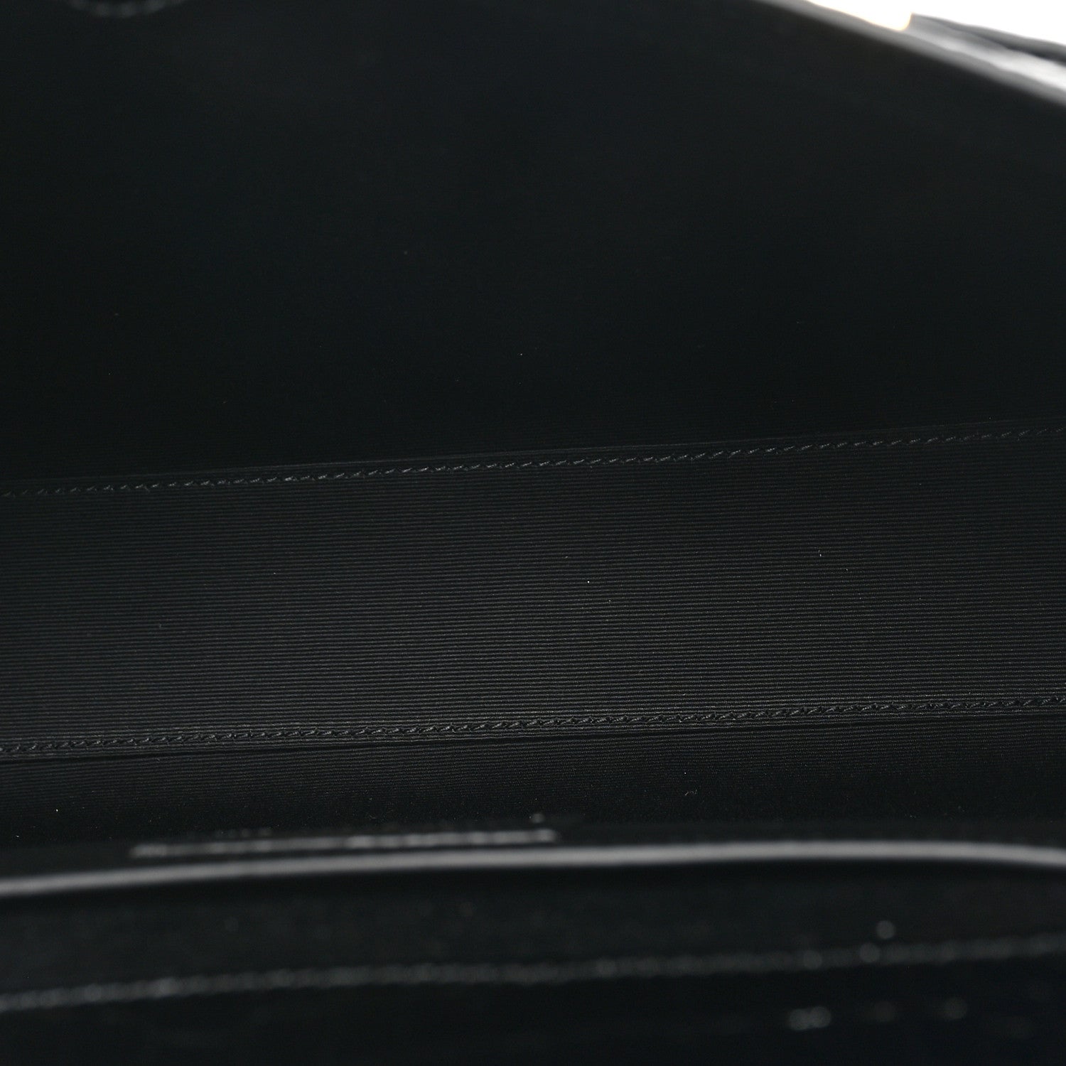Saint Laurent Shiny Calfskin Crocodile Embossed Manhattan Baguette Black 5 of 10