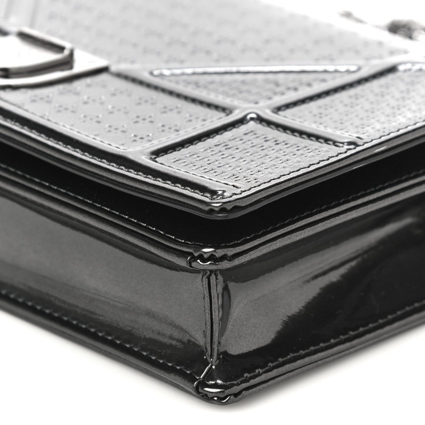 Metallic Patent Micro-Cannage Diorama Wallet on Chain Pouch Onyx Black