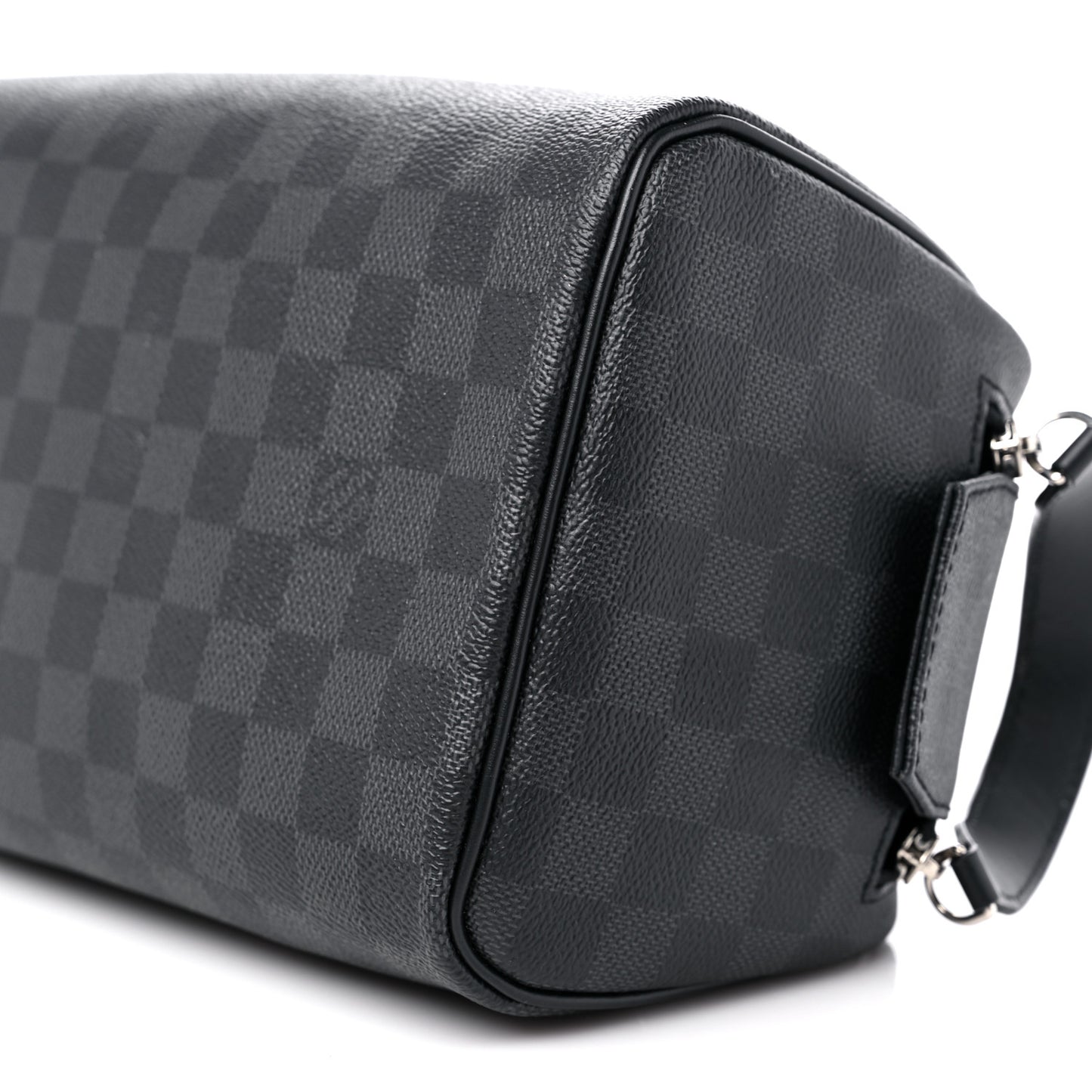 Damier Graphite Dopp Kit Toilet Pouch