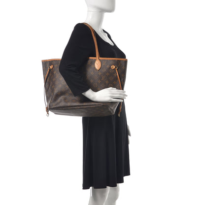 Louis Vuitton Monogram Neverfull MM 2 of 17