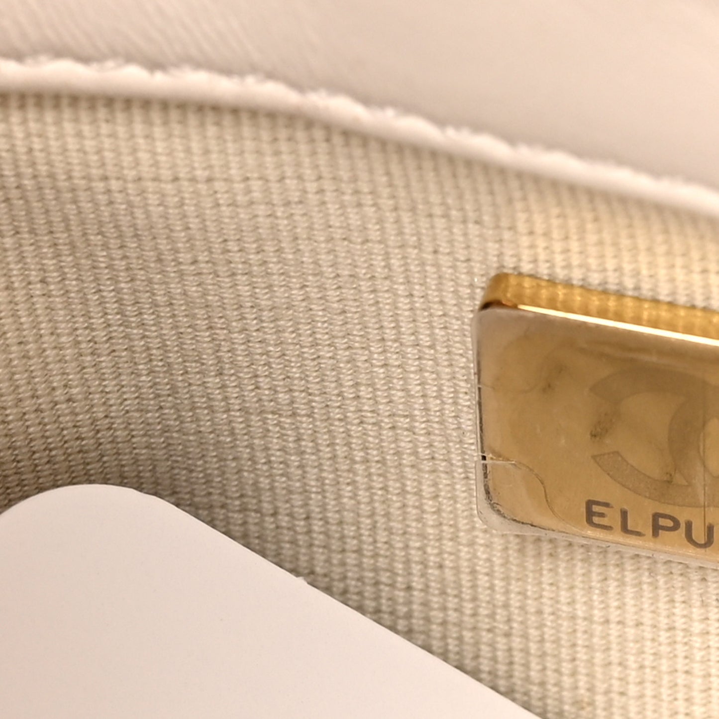 Lambskin Quilted Small CC Crystal Logo Chain Flap White