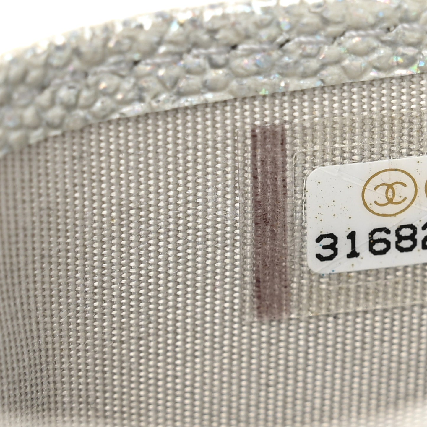 Glittered Metallic Caviar Quilted Card Holder Silver