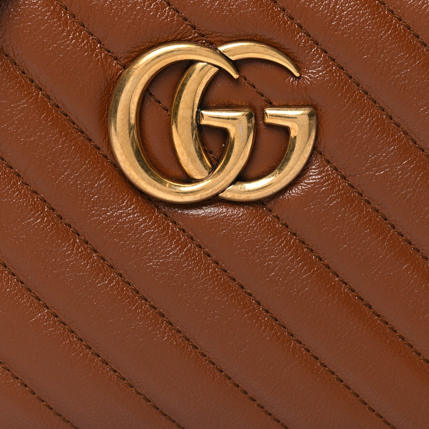 Glazed Calfskin Matelasse Diagonal Small GG Marmont Chain Shoulder Bag Cuir