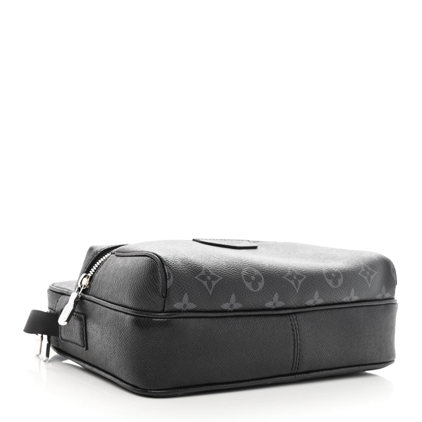 Taiga Monogram Eclipse Outdoor Messenger Black