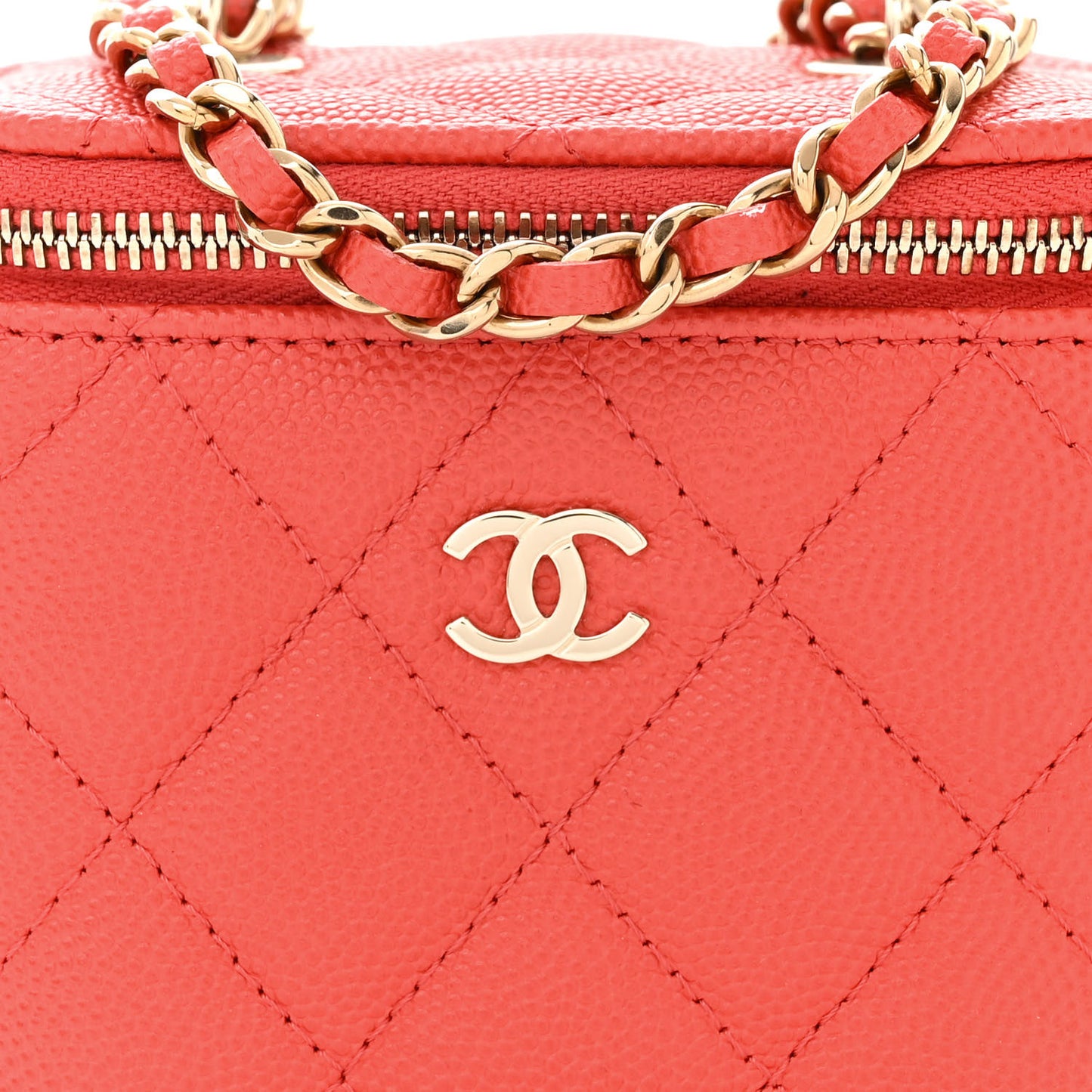 Caviar Quilted Mini Vanity Case With Chain Dark Pink