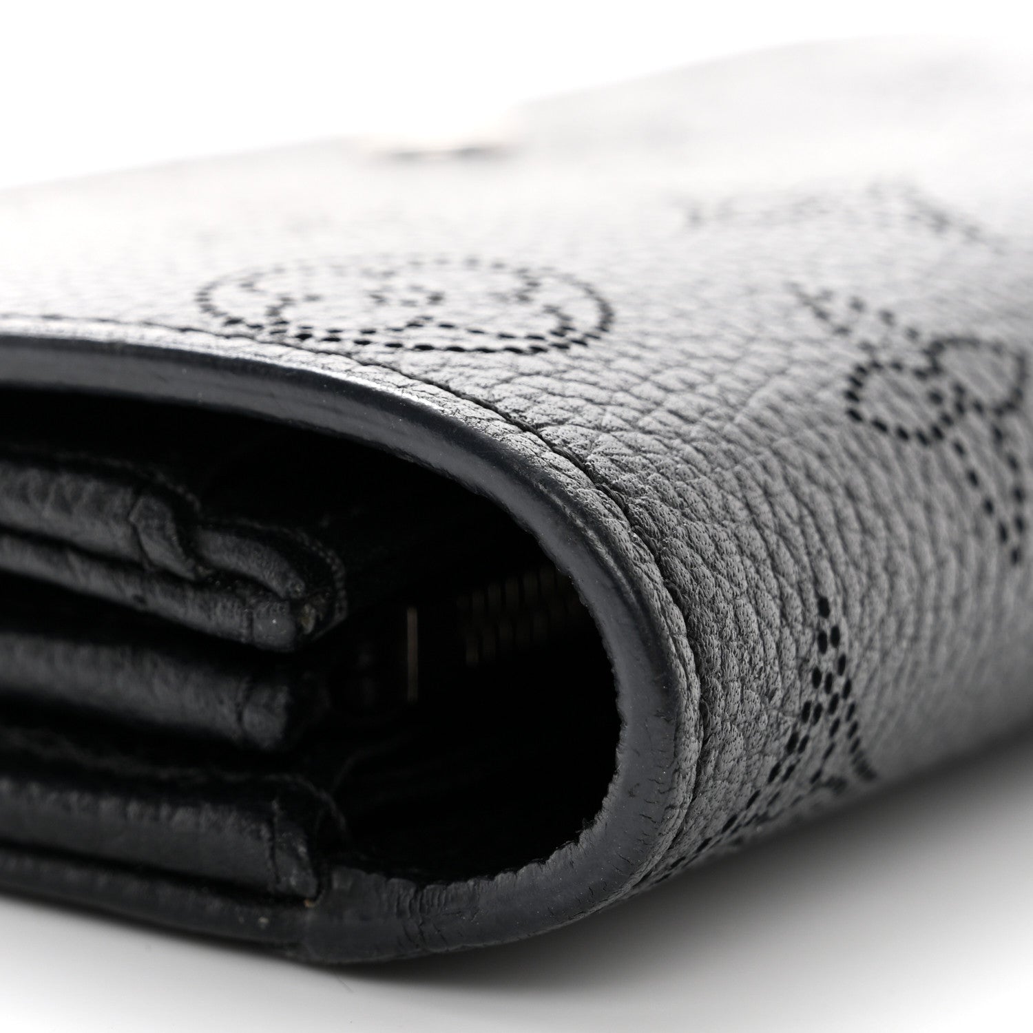 Louis Vuitton Mahina Iris Wallet NM Black 13 of 13