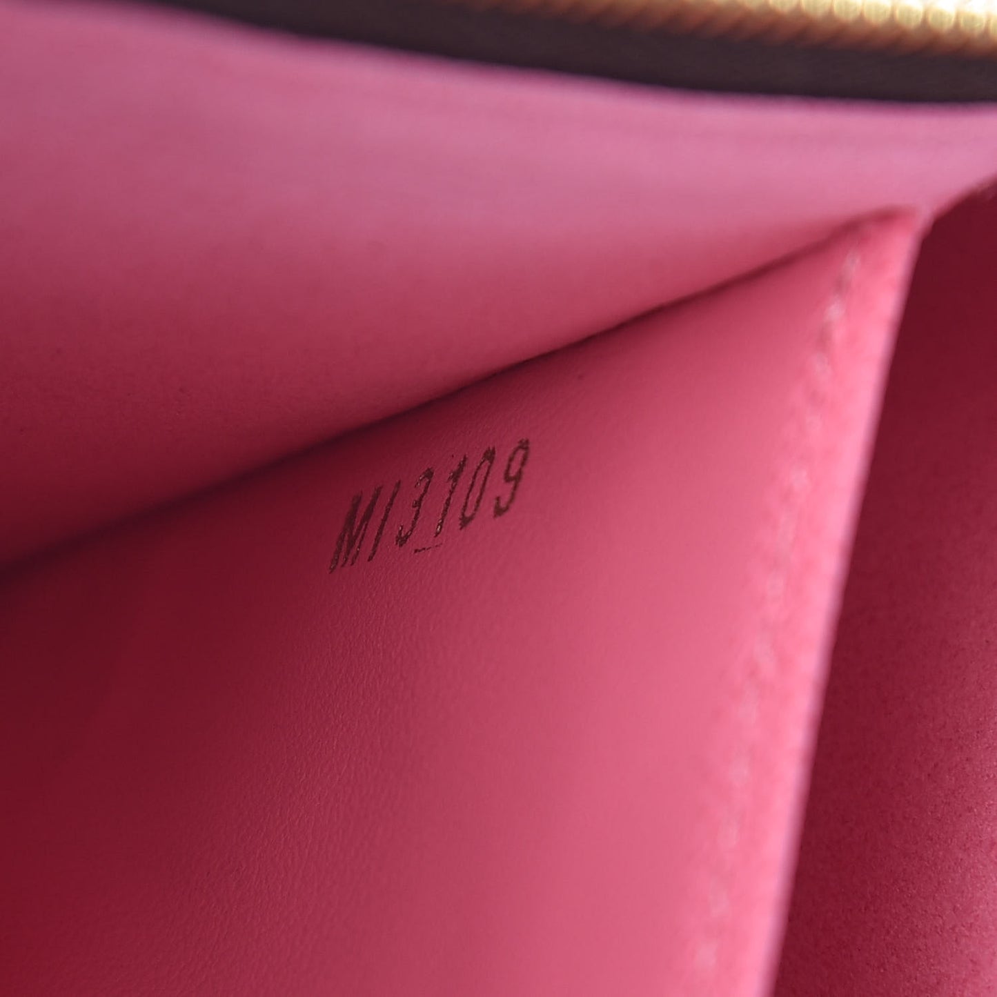 Monogram 2019 Christmas Animation Double Zip Pochette
