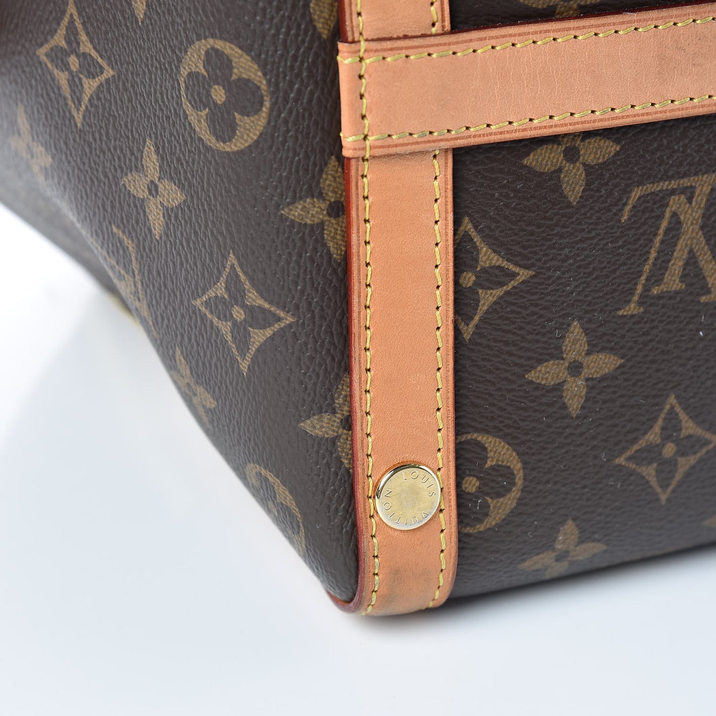 Monogram Marais MM