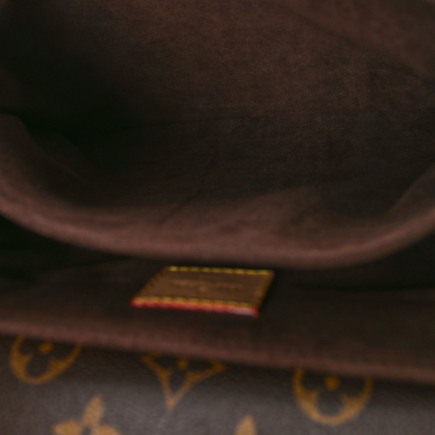 Louis Vuitton Monogram Pochette Metis 5 of 9