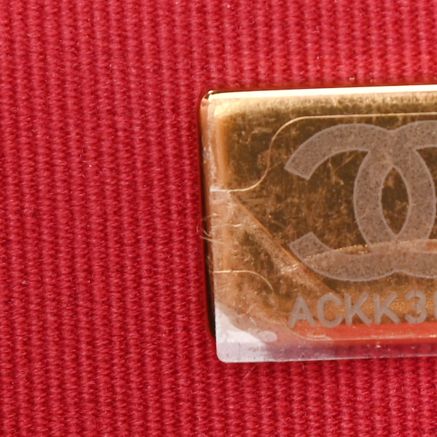 Caviar Quilted Like A Wallet Flap Black