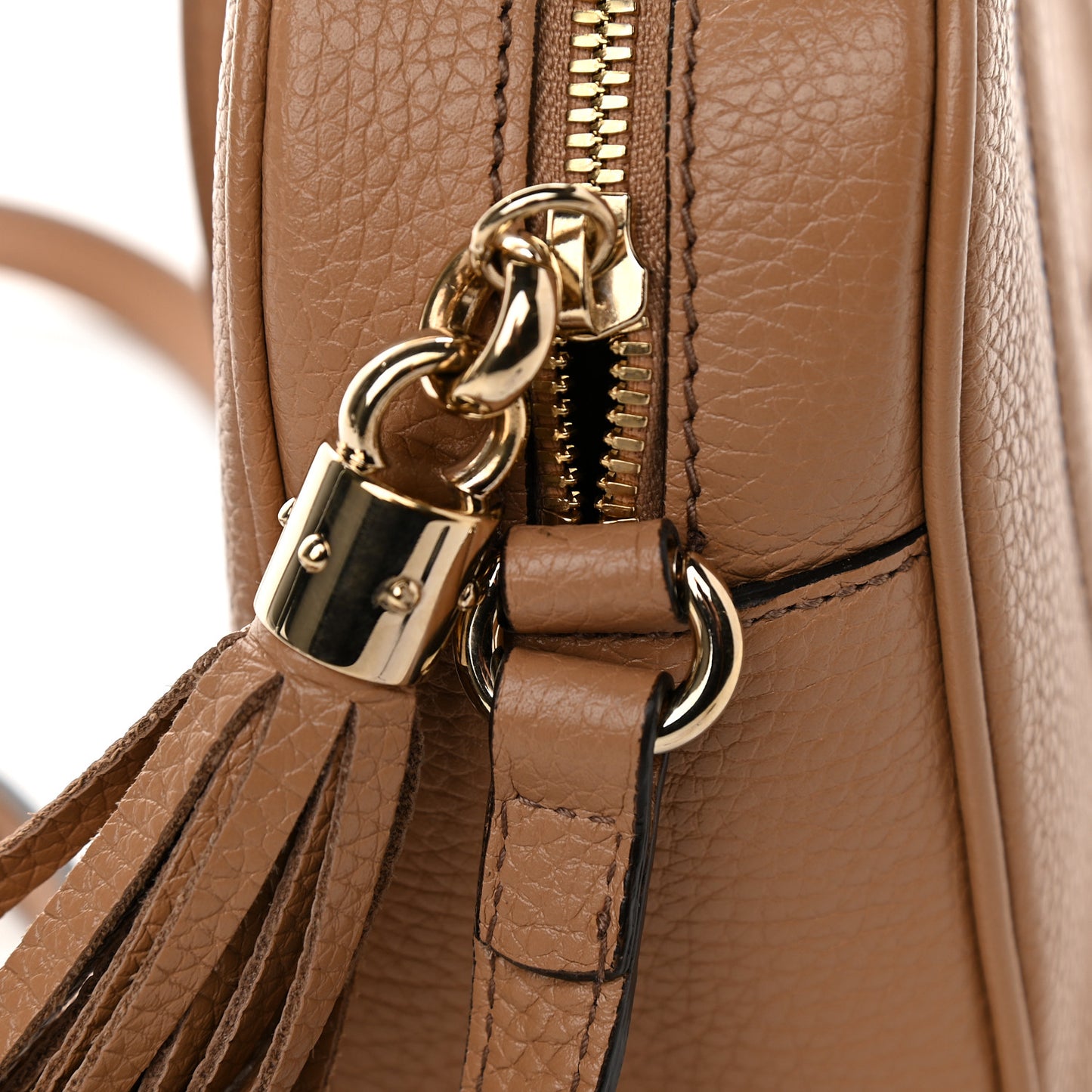 Pebbled Calfskin Small Soho Disco Bag Camelia