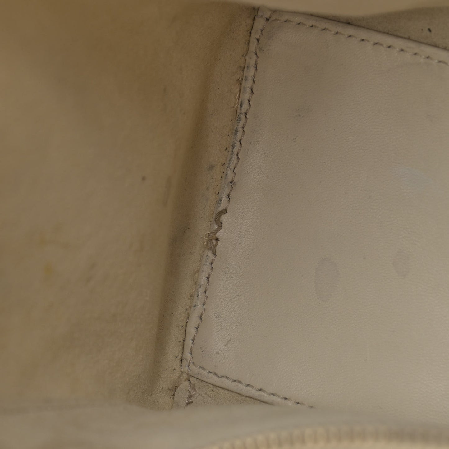 Embroidered Medium Lady Dior White Multicolor