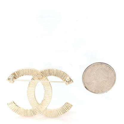 Chanel Pearl Studded CC Brooch Pin Gold 2 of 4
