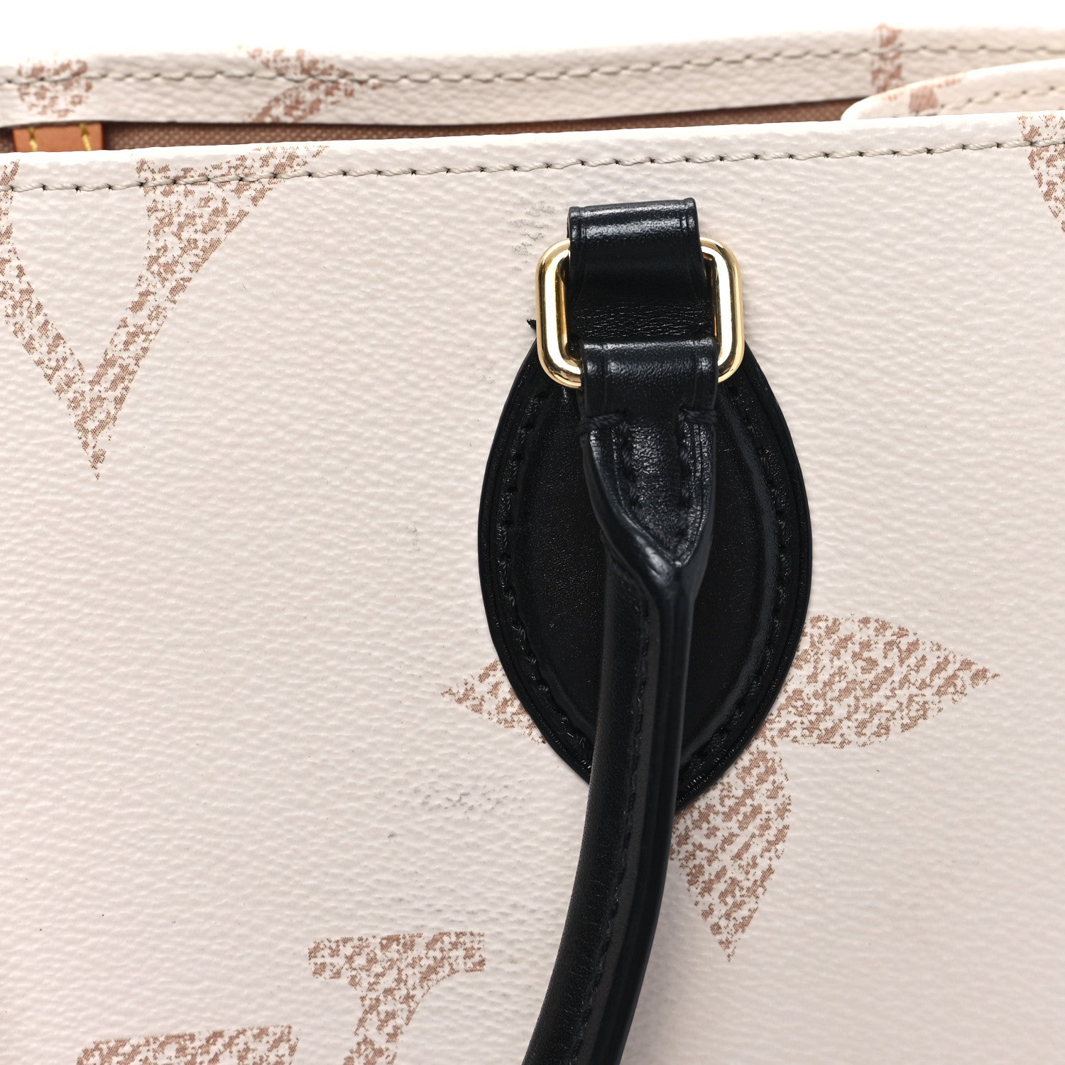 Louis Vuitton Monogram Dune Giant Onthego MM 11 of 12