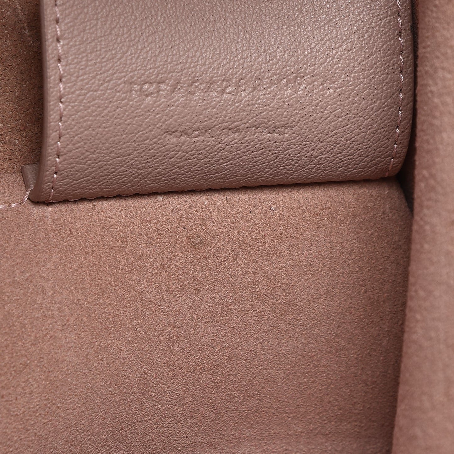 Calfskin Medium Shopping Tote Rose Antic