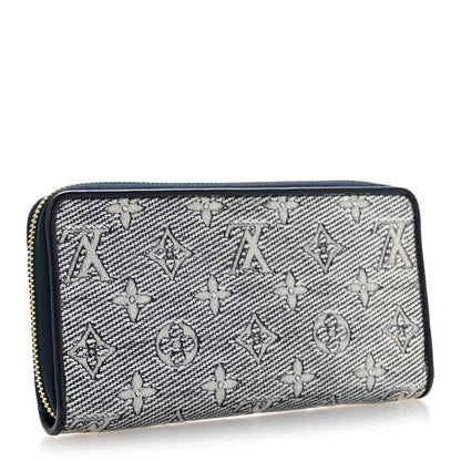 Louis Vuitton Hollographic Monoglam Zippy Wallet Blue 3 of 8