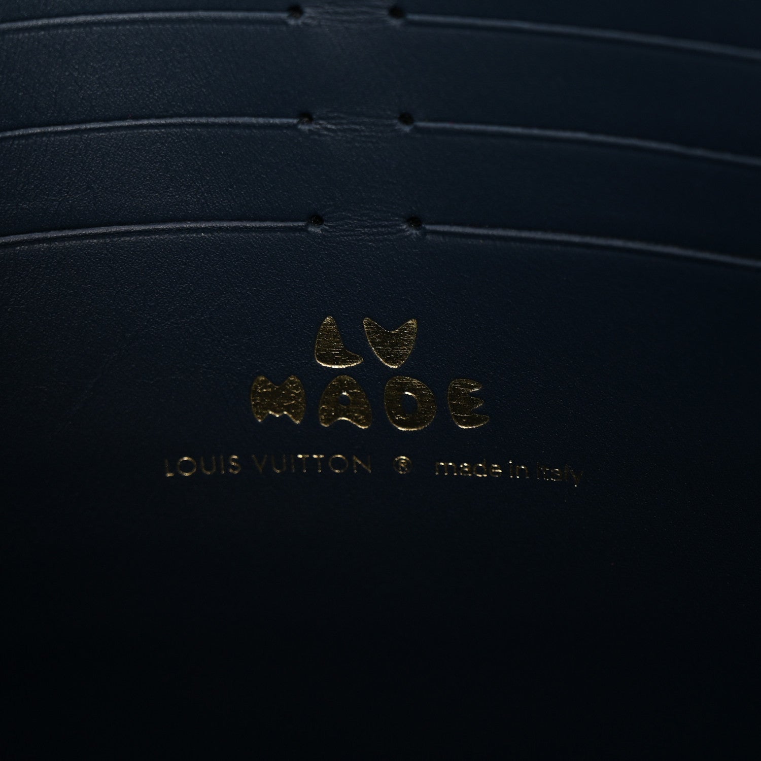 Louis Vuitton X NIGO Taurillon Monogram Denim Drip Pochette Voyage MM Blue 6 of 8