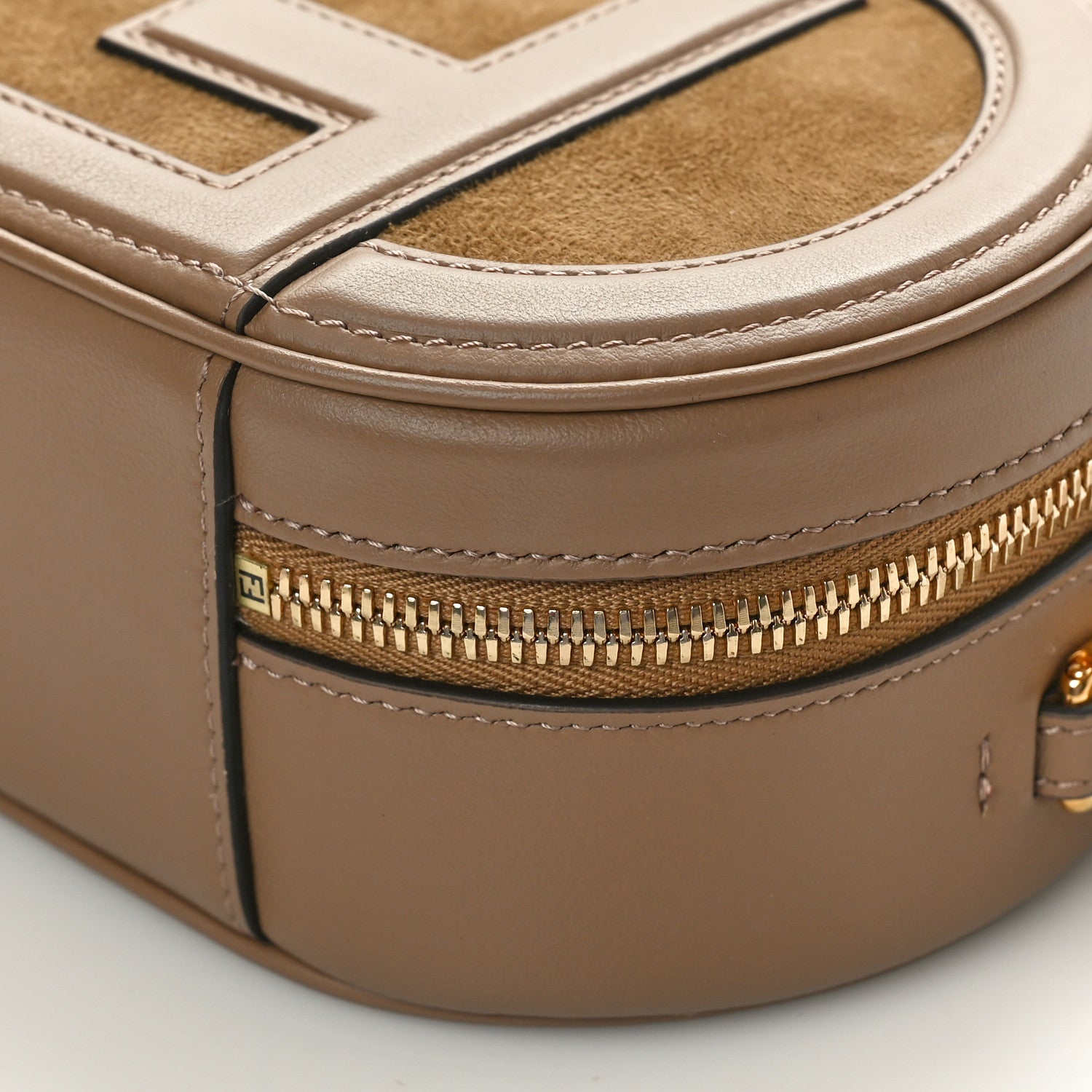 Fendi Vitello Grace Camoscio O'Lock Mini Camera Case Sand Rovere 10 of 11