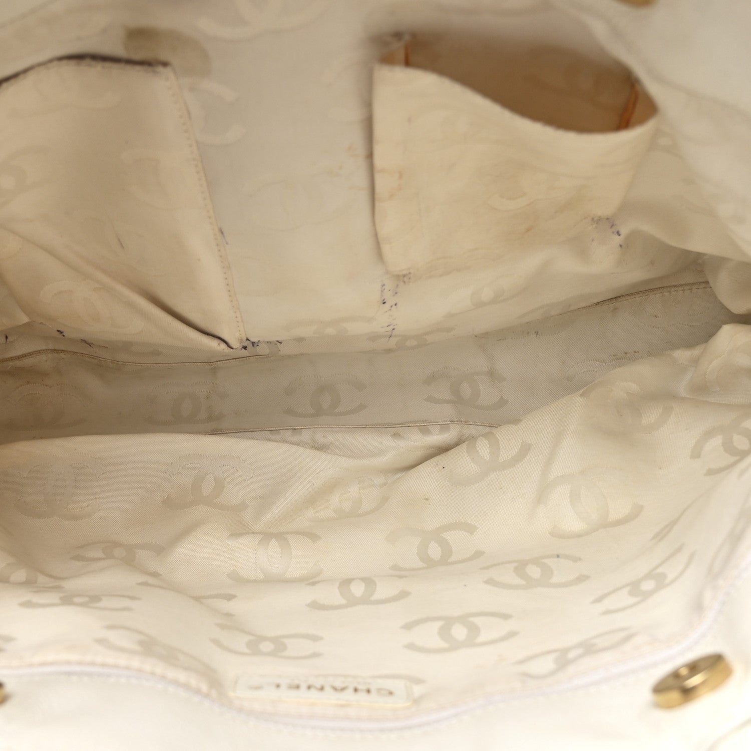 Chanel Caviar CC Timeless Tote White 5 of 10