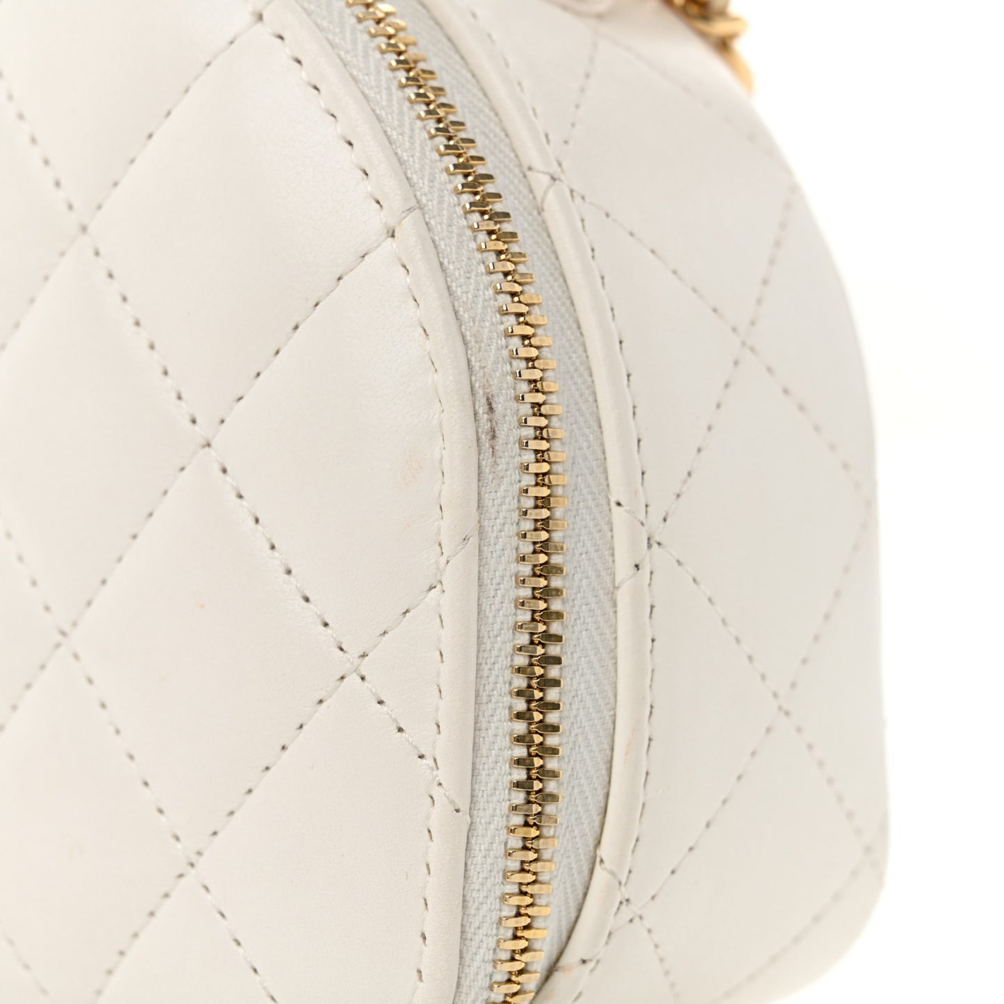 Lambskin Quilted Small Chic Riviera Top Handle Vanity Case White