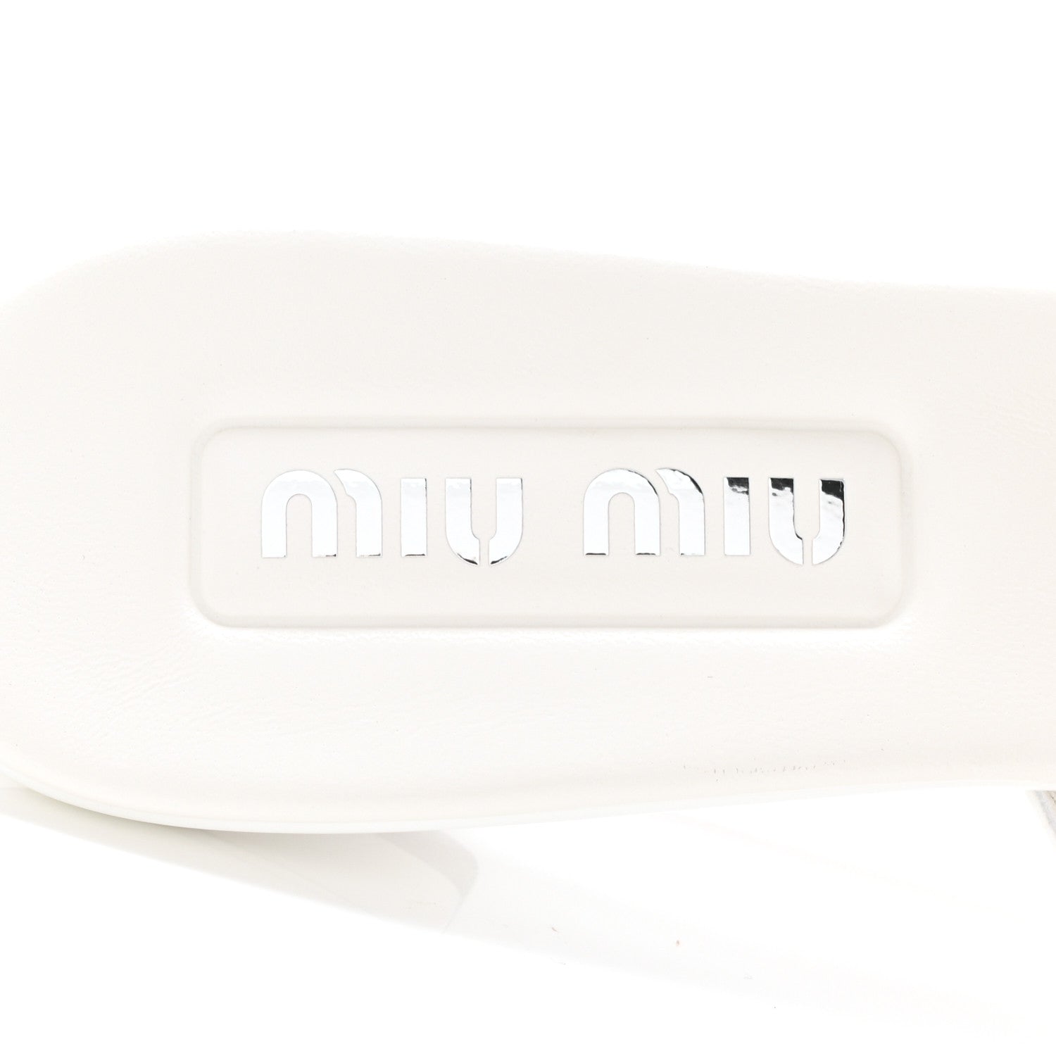 Miu Miu Vernice Chain Pearl Mules 38 White 8 of 9