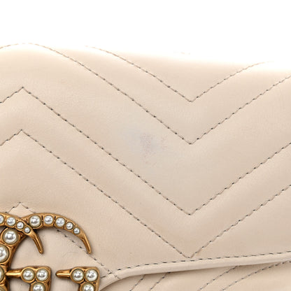 Gucci Calfskin Matelasse Pearly GG Marmont Chain Belt Bag Mystic White 11 of 15