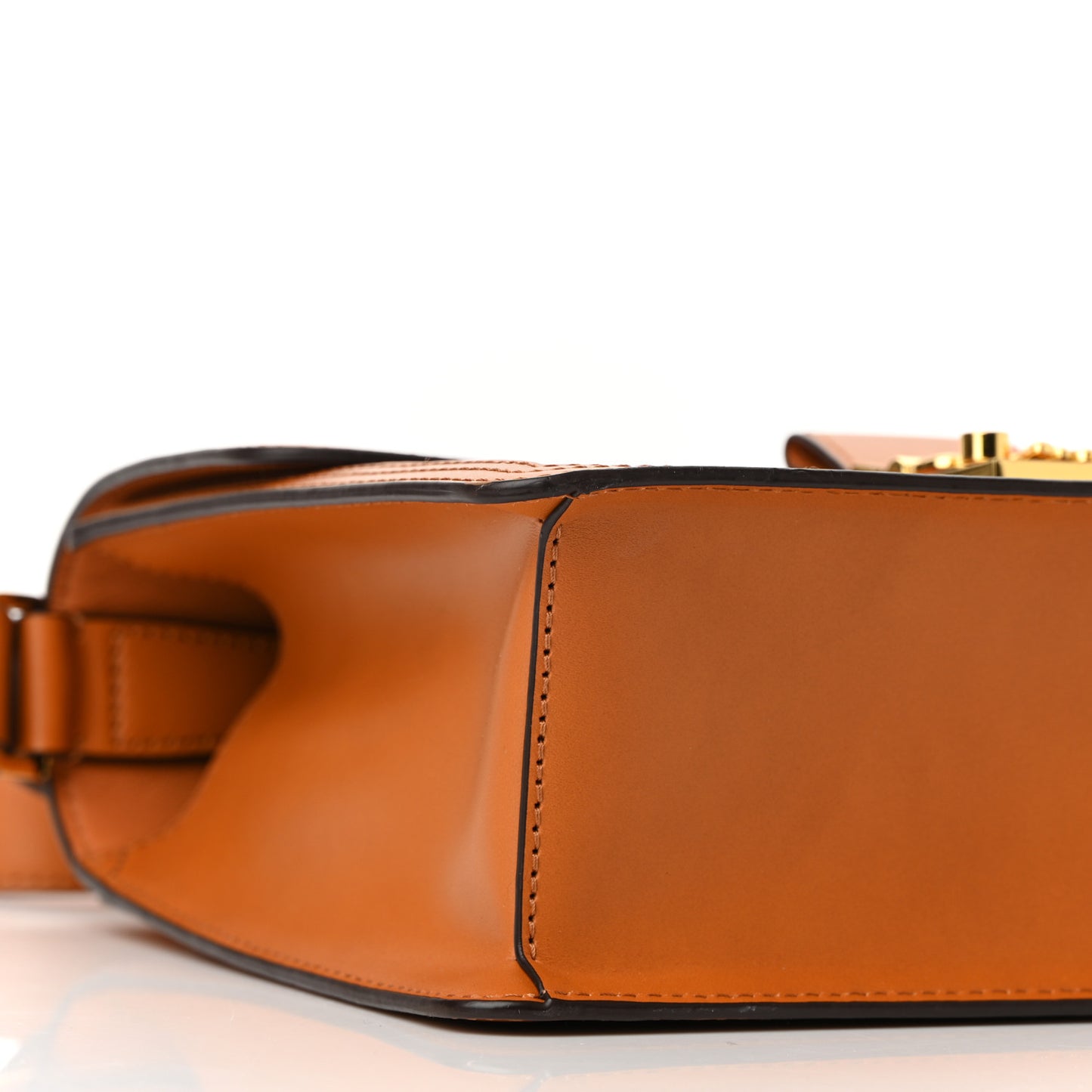 Visetos Medium Tracy Shoulder Bag Cognac