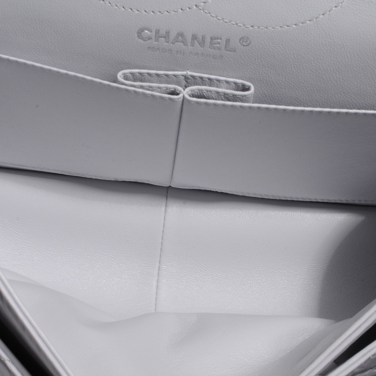 Aged Calfskin 2.55 Reissue 226 Flap White