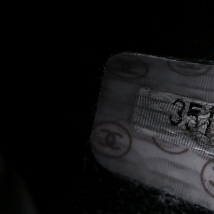 Chanel Caviar Vanity Cosmetic Case Black 8 of 12