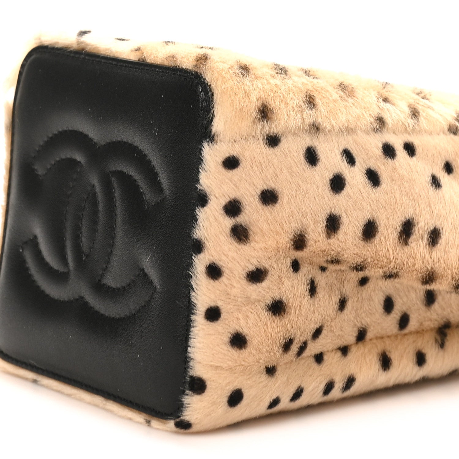 Chanel Pony Hair Cheetah Printed CC Chain Bucket Bag Light Beige Black 20 of 21