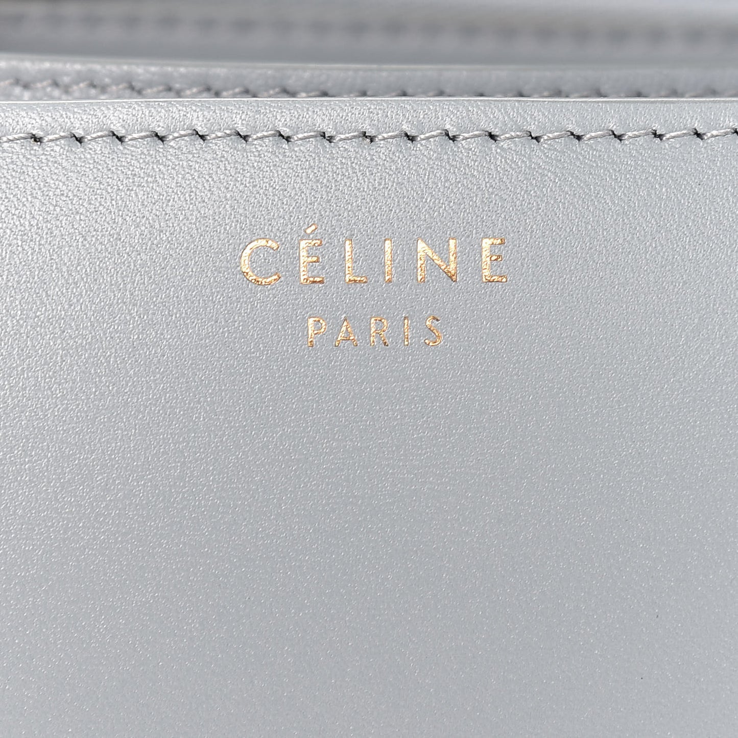 Box Calfskin Medium Classic Box Flap Bag Cloud