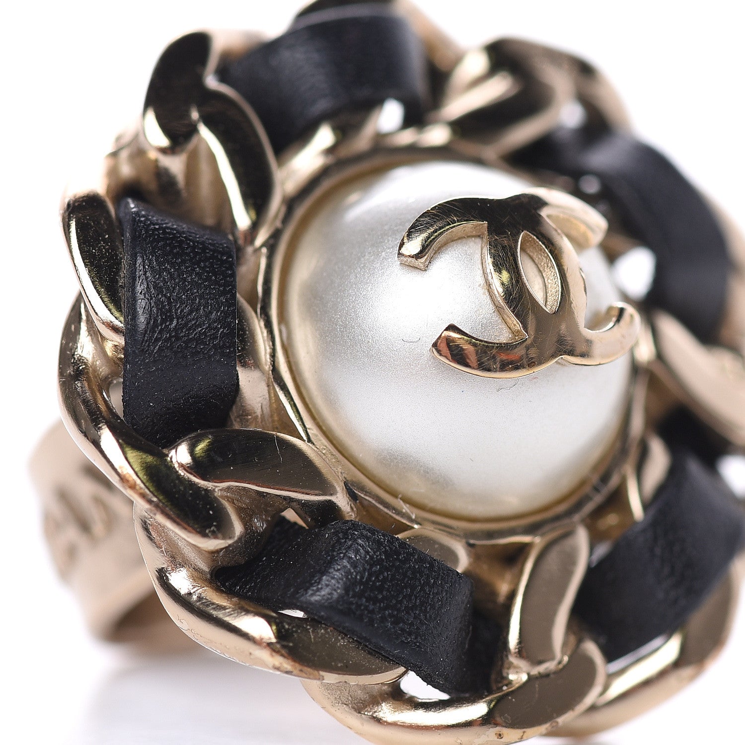 Chanel Pearl Lambskin CC Chain Ring 6 Gold 7 of 7
