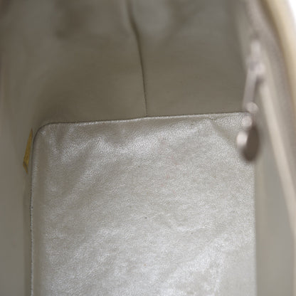 Chanel Caviar Quilted Medallion Tote Pearl 10 of 21