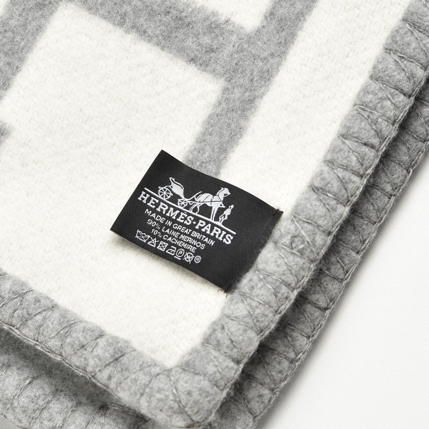 Wool Cashmere Avalon III Blanket Ecru Gris Clair