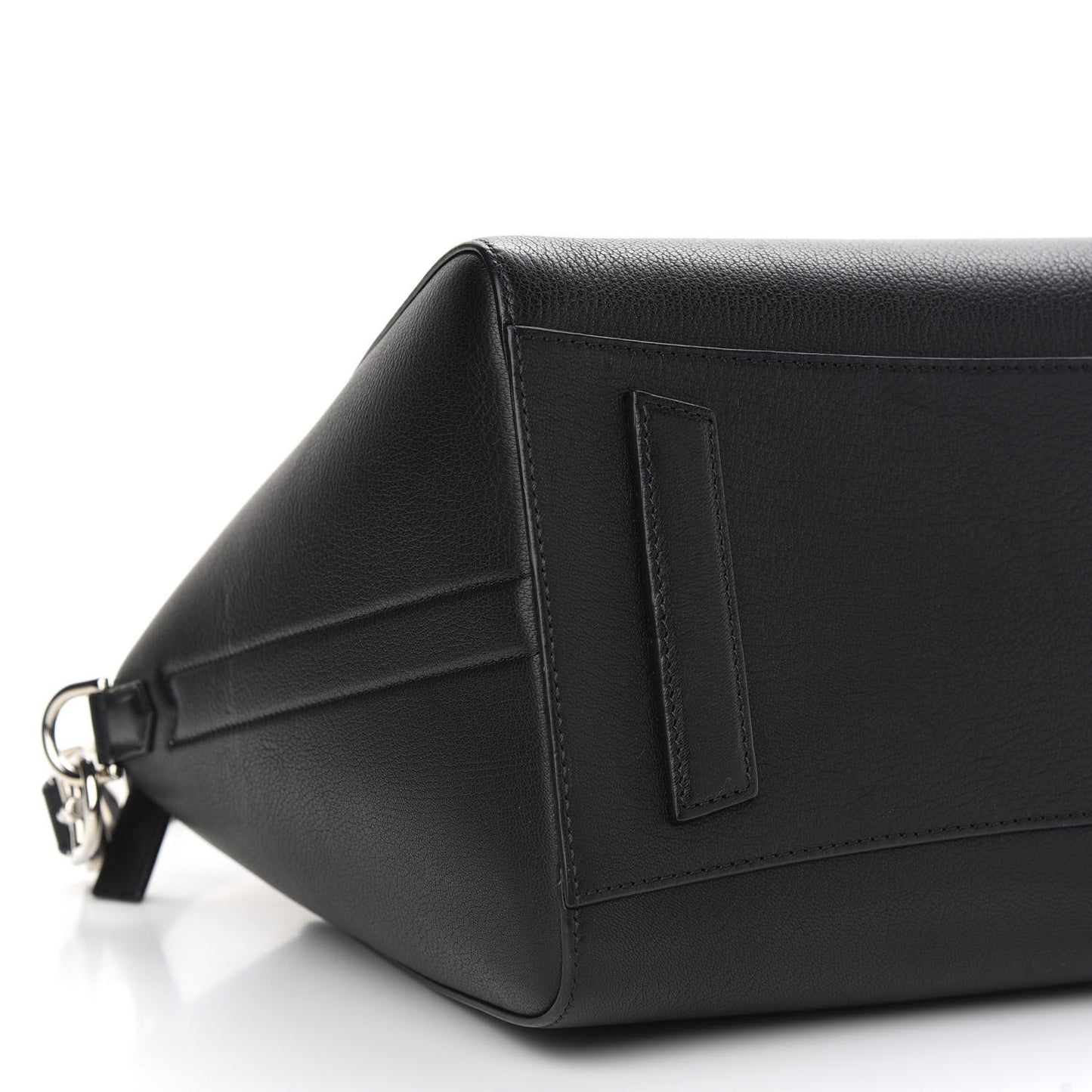 Sugar Goatskin Medium Antigona Black