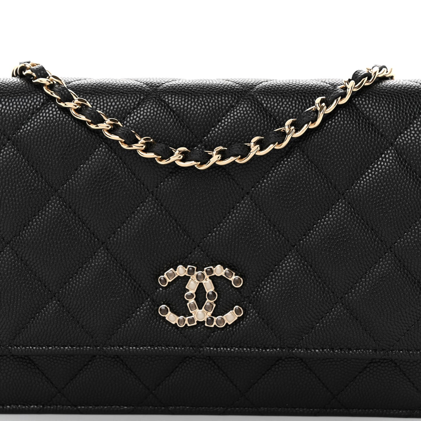Shiny Caviar Enamel Quilted CC Wallet On Chain WOC Black